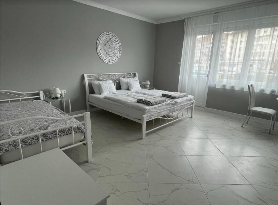 Camille Apartmanhouse Budapest Exterior photo
