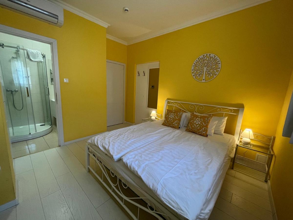 Camille Apartmanhouse Budapest Exterior photo