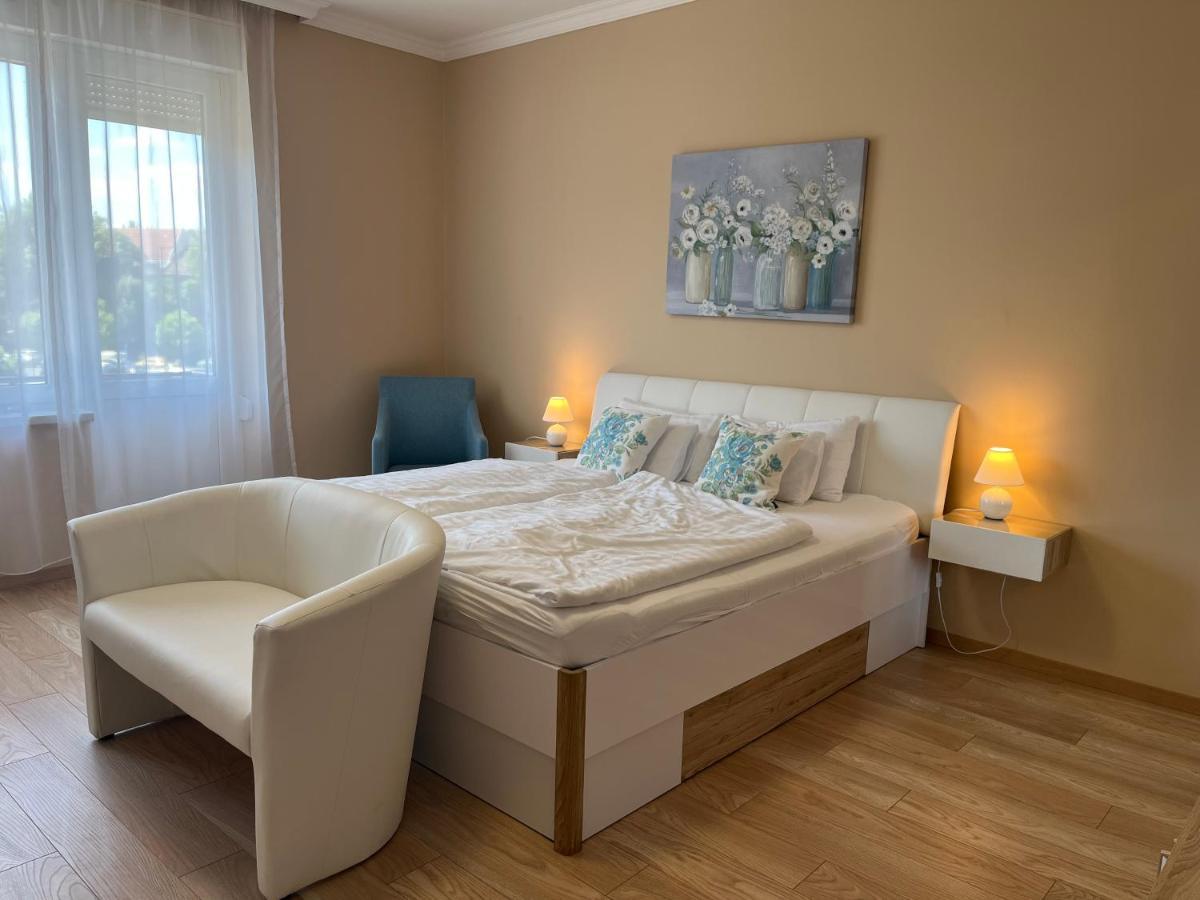 Camille Apartmanhouse Budapest Exterior photo