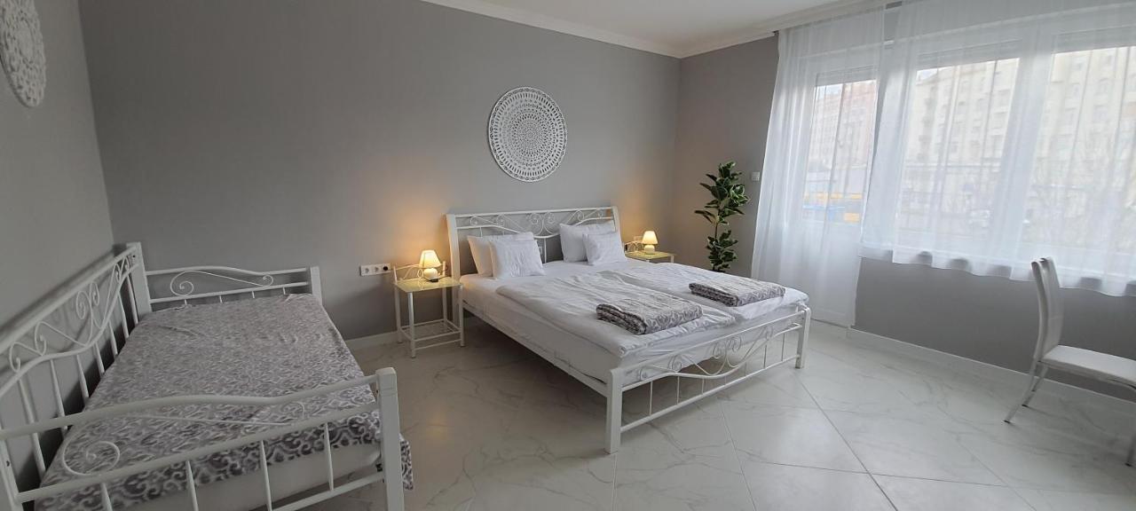 Camille Apartmanhouse Budapest Exterior photo